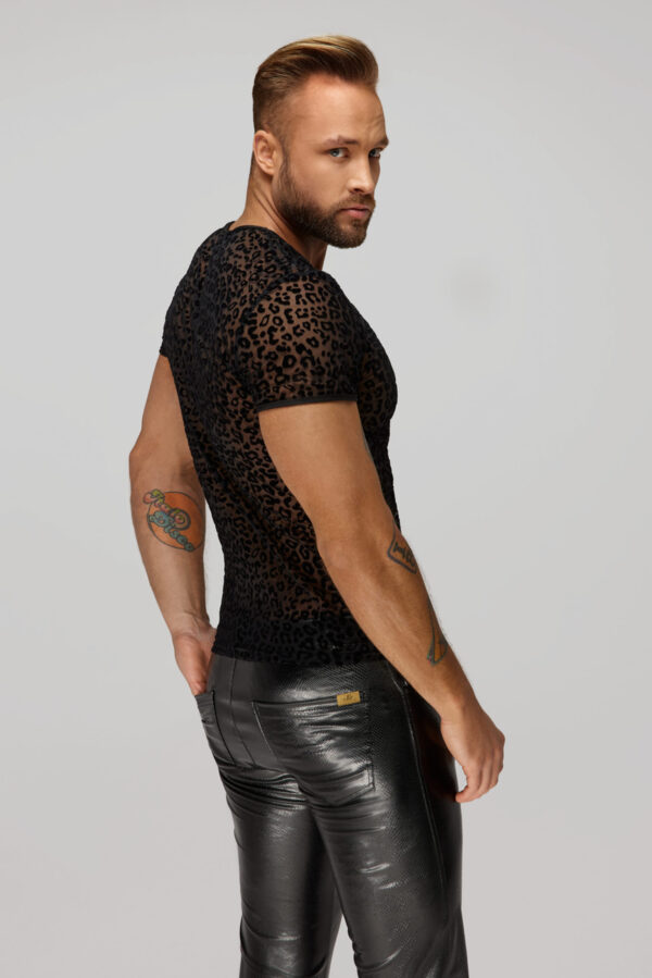 25407-H071_Leopard_flock_v-neck_t-shirt_2_sex_shop_cyprus_limassol 25407-H071_Leopard_flock_v-neck_t-shirt_2_sex_shop_cyprus_limassol