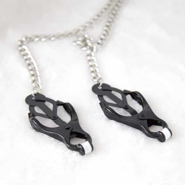 13035-metal-neck-collar-with-clover-black-nipple-clamps-14cm-sex-shop-Larnaca 13035-metal-neck-collar-with-clover-black-nipple-clamps-14cm-sex-shop-Larnaca