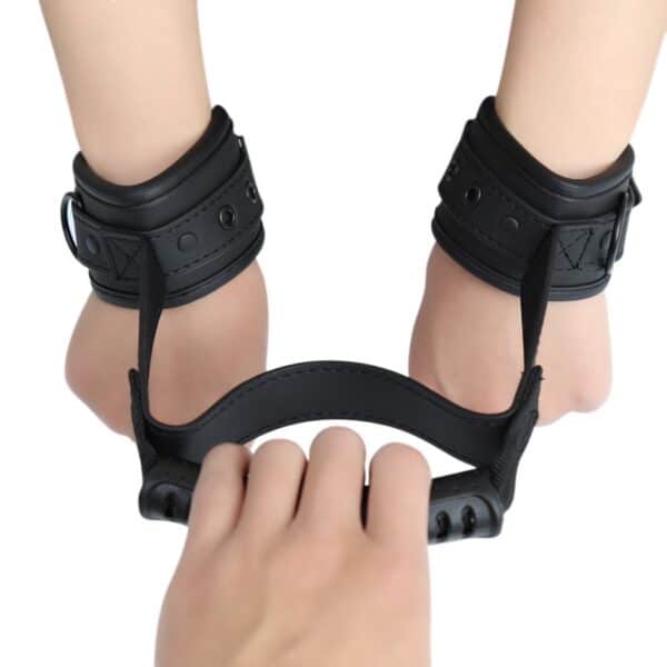16255-handcuffs-with-handle-for-control-and-dominance-loveshop-cy 16255-handcuffs-with-handle-for-control-and-dominance-loveshop-cy