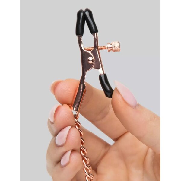 16629-golden-necklace-chain-with-adjustable-nipples-and-labia-clamps-sex-shop-Agia-Napa 16629-golden-necklace-chain-with-adjustable-nipples-and-labia-clamps-sex-shop-Agia-Napa