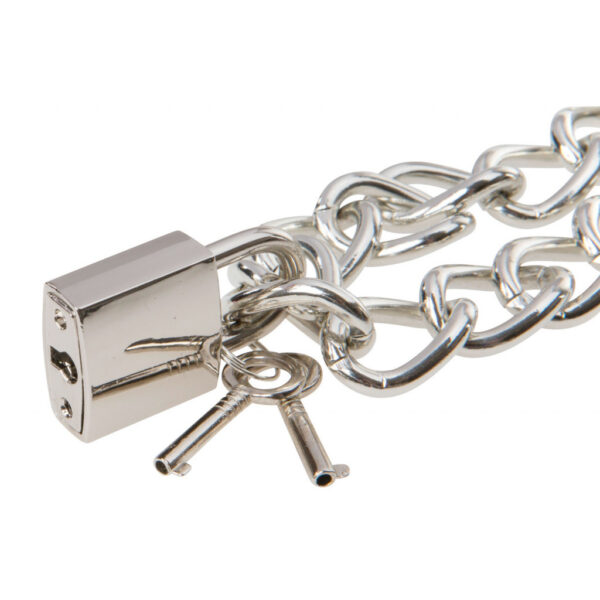 Metal-Chain-Collar-and-Handcuffs-loveshop-Limassol Metal-Chain-Collar-and-Handcuffs-loveshop-Limassol