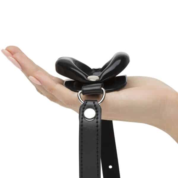 101551-black-open-lip-mouth-gag-with-strap-naughty-toys-for-women 101551-black-open-lip-mouth-gag-with-strap-naughty-toys-for-women