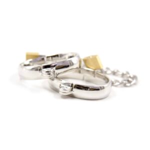 medium-metal-handcuffs-or-ankle-cuffs-7-x-5cm-sexhsop-limassol