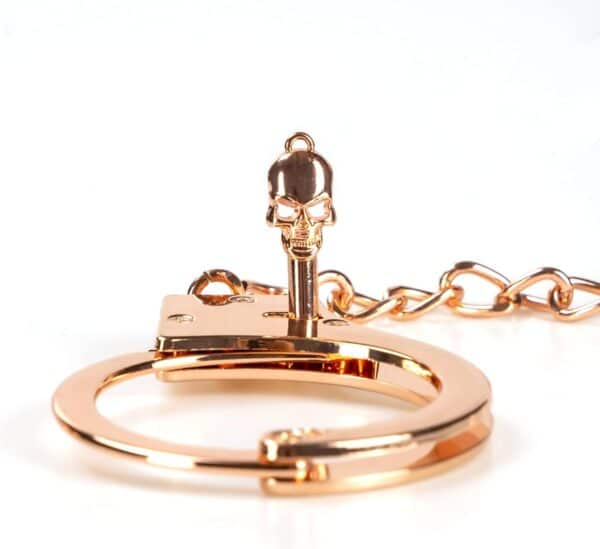 23001-naughty-toys-gold-plated-heavy-handcuffs-with-black-fur-loveshop-cy 23001-naughty-toys-gold-plated-heavy-handcuffs-with-black-fur-loveshop-cy