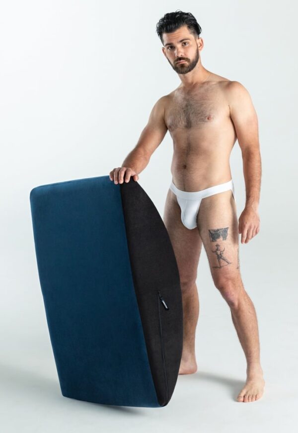 23677-Lliberator_scoop_rocker_sex_love_limassol_cyprus_3