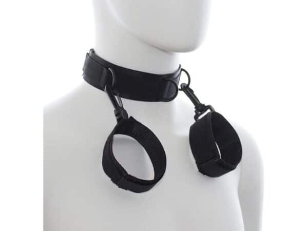 24617-naughty-toys-nylon-collar-with-wrist-restraints-1