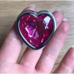 16341-large-heart-base-metal-butt-plug-dark-pink-9-cm-LoveShop-Yermasoyia