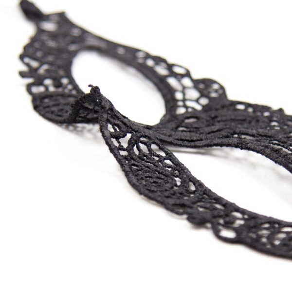 14147-naughty-toys-mysterious-eye-mask-black-sexshop-Cyprus-2