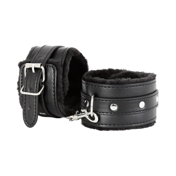 15991-toybox-midnight-seduction-black-bdsm-set-7-accessories-sex-shop-cyprus 15991-toybox-midnight-seduction-black-bdsm-set-7-accessories-sex-shop-cyprus