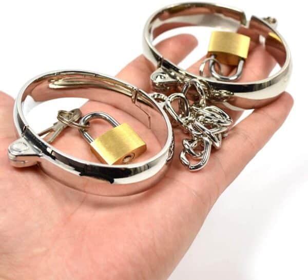 extra-large-metal-wrisat-and-ankle-cuffs-92-x-73cm-loveshop-Limassol extra-large-metal-wrisat-and-ankle-cuffs-92-x-73cm-loveshop-Limassol