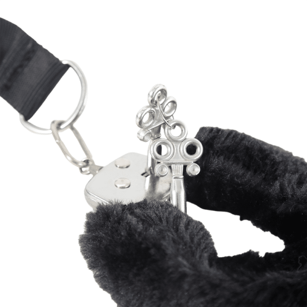 EK-ZC005-cuff-me-handler-furry-handcuffs-with-handle-sex-shop-cyprus EK-ZC005-cuff-me-handler-furry-handcuffs-with-handle-sex-shop-cyprus