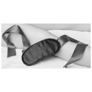 16207-naughty-toys-padded-blindfold-with-soft-velour-ribbon-black-sexhop-paphos