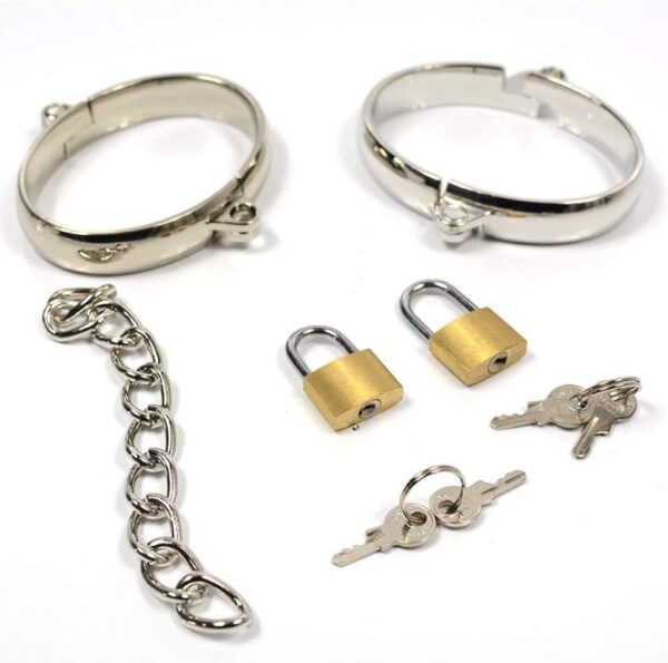 large-metal-handcuffs-or-ankle-cuffs-with-paddlocks-8x63-cm-sexhop-larnaca large-metal-handcuffs-or-ankle-cuffs-with-paddlocks-8x63-cm-sexhop-larnaca