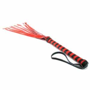 fetish-fantasy-cat-onine-tails-black-and-red-leather-flogger-whip-loveshop-cy