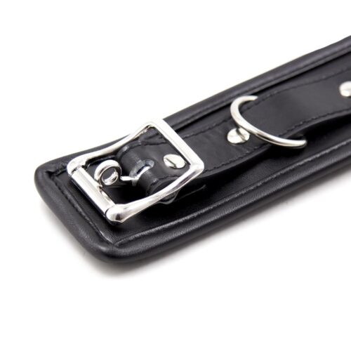 Heavy-duty-Black-leather-Collar-with-metallic-Leash-88775